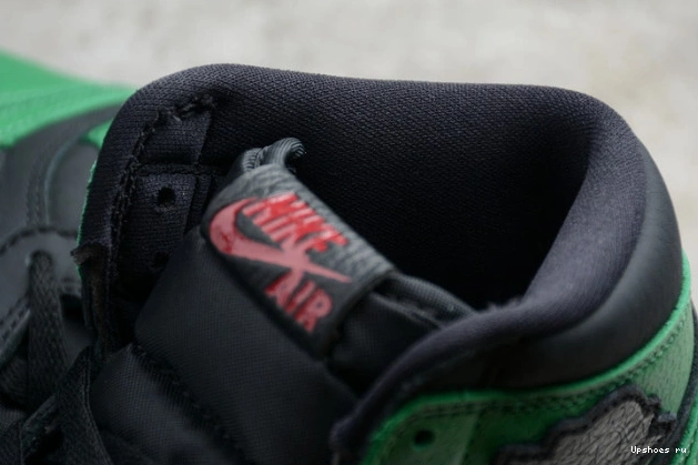 Jordan Green Retro High Black  555088-030 1 Pine 0809